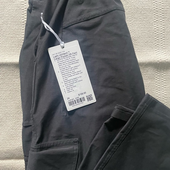 Lululemon Cargo Pants - Picture 4 of 8